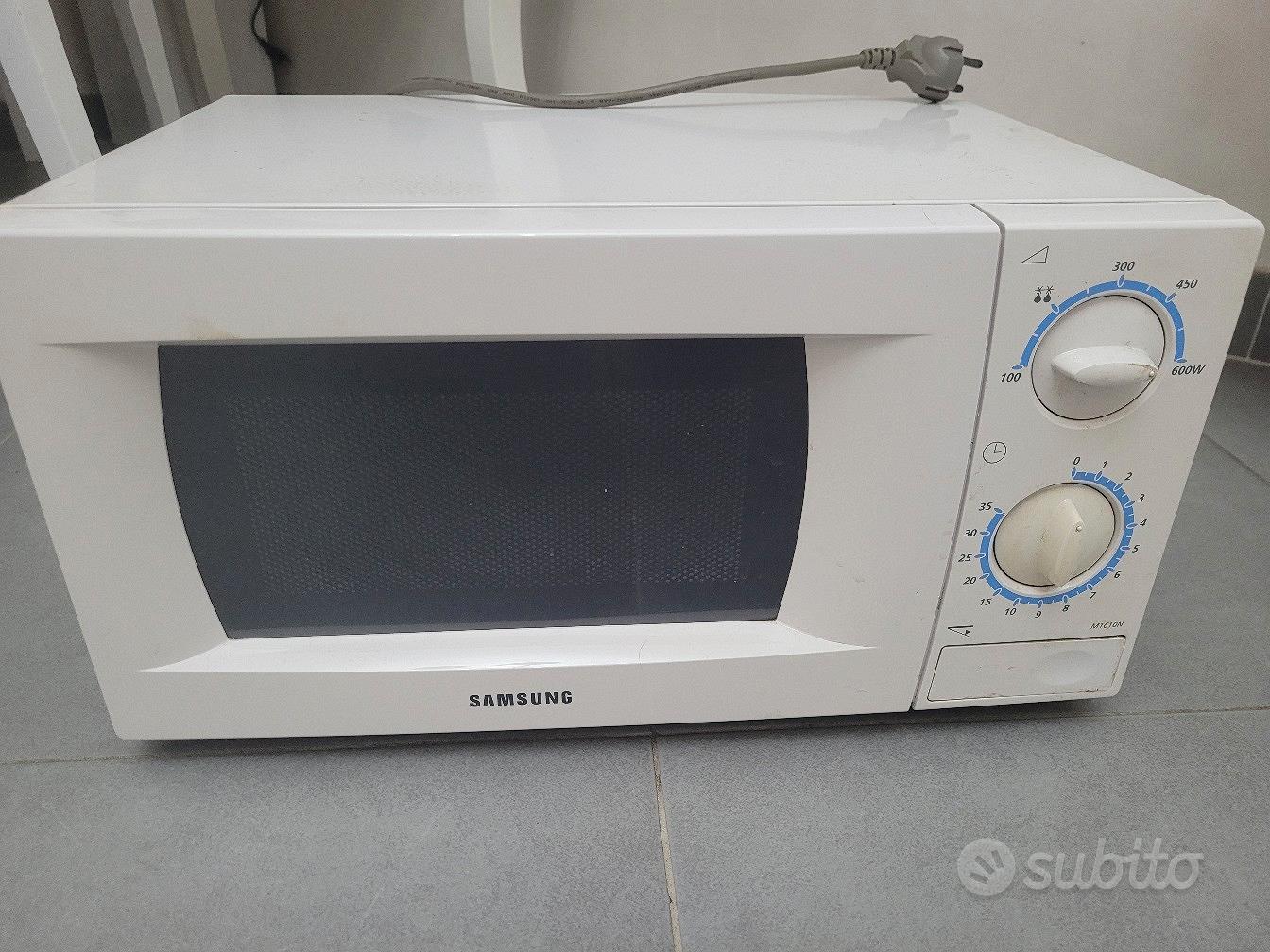 Forno a microonde Samsung 23 litri - Elettrodomestici In vendita a Roma