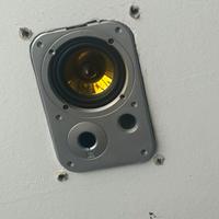 Impianto stereo con casse da soffitto