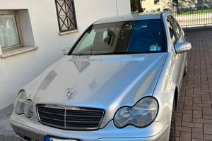 Mercedes c200