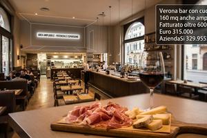 8R ristorante, bar eventi, possibilità muri