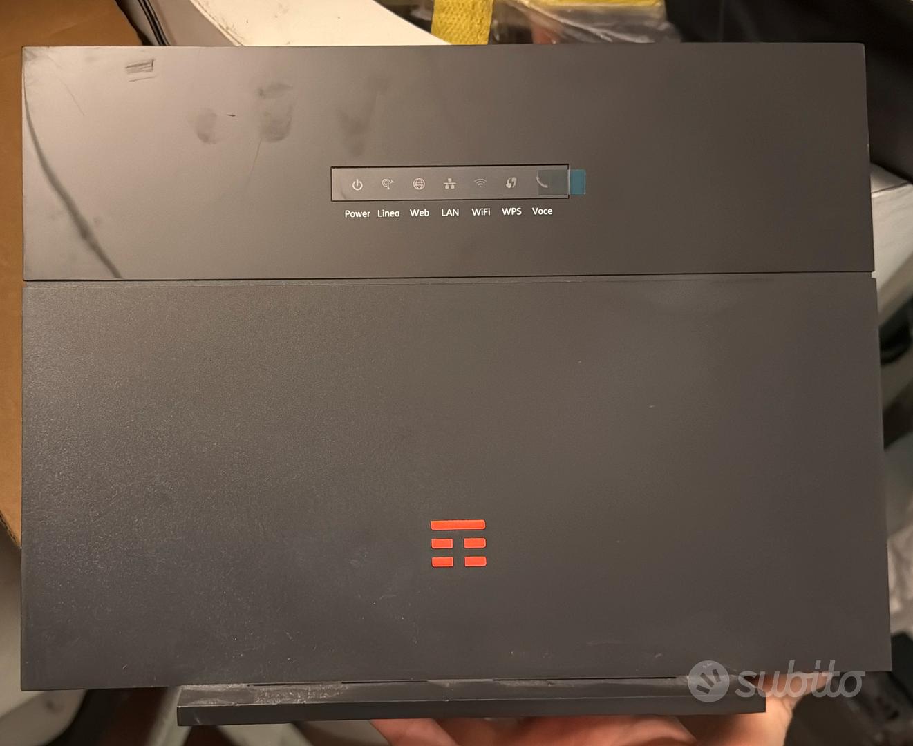 Modem TIM HUB+ per fibra FTTC e FTTH - Informatica In vendita a Firenze