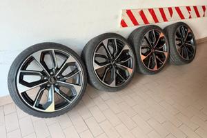 SET  CERCHI 19 ORIGINALI  AUDI A3 8Y + PNEUMATICI