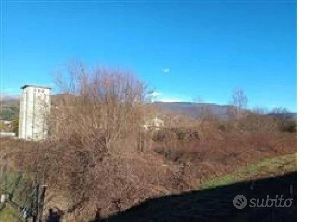 Immobile in asta di 8080 m² a Tricesimo - Vista 2