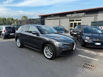 Alfa Romeo Stelvio 2.0 Turbo 280 CV AT8 Q4 - Full 