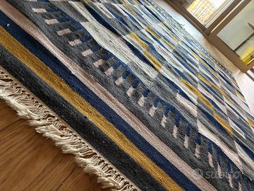 Tappeto design 250 x 180