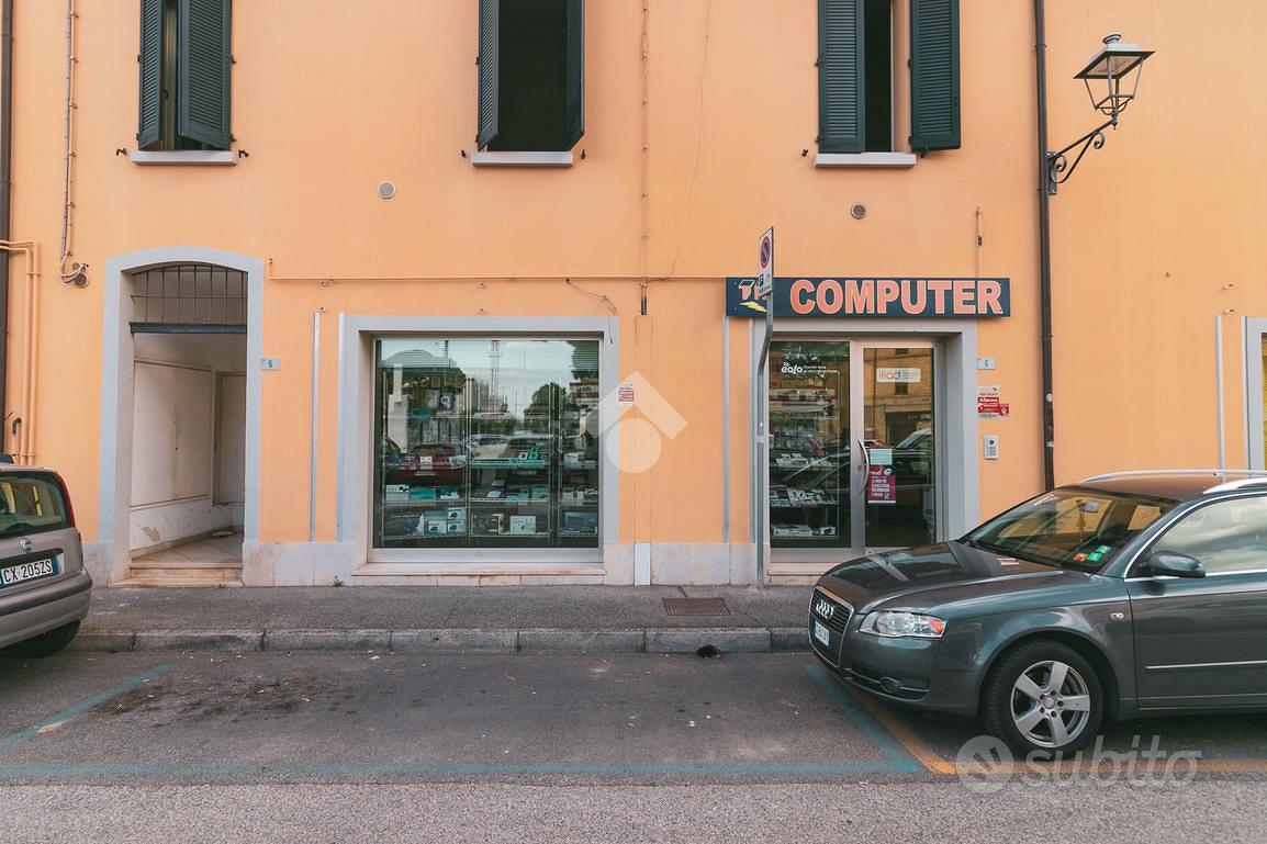 NEGOZIO A FORLÌ - Altro