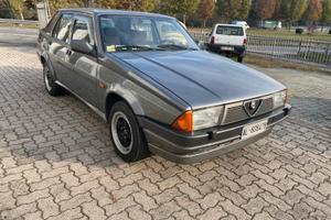 Alfa Romeo 75 2.0i Twin Spark