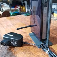 NETGERA DGN2200 MODEM ROUTER ADSL 2+