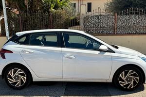 Hyundai i20 Connectiline 1.2 benzina 84CC anno ‘24