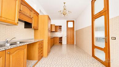 4 LOCALI A SAN MAURO PASCOLI
