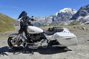Harley Street Glide 2024