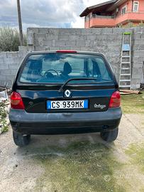 renault twingo 1 serie 1.2 benzina per pezzi