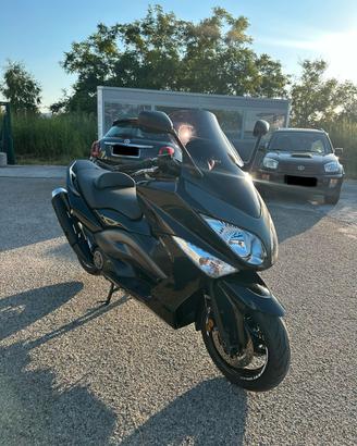 Yamaha T-Max 500