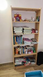 Libreria in f legno di aggio