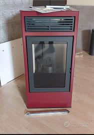 Stufa a pellet 7 kW nuova