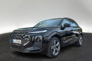 Audi Q3 35 TDI S tronic*S-line edition*BLACK*NAVI*