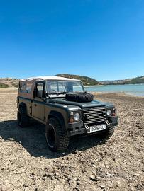 Land Rover 110 Defender ex British Army