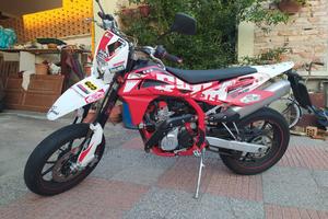 swm sm125R