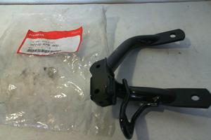 STAFFA PEDANA DX SH 125-150 2001/2010 HONDA 50715-