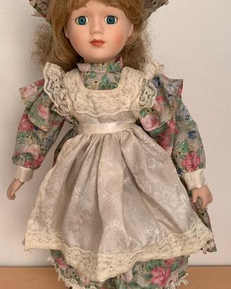 Bambola Porcellana Symphonie Catherine