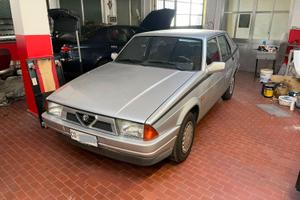 ALFA ROMEO 75