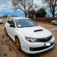 SUBARU IMPREZA WRX STI   2.5 BENZINA  300 CAVALLI