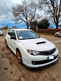 SUBARU IMPREZA WRX STI   2.5 BENZINA  300 CAVALLI