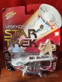 Star Trek. ENTERPRISE NCC-1701 with Battle Damage 