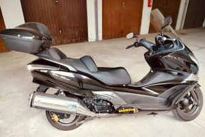 Honda silver Wing 600