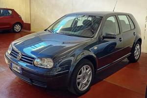 Volkswagen Golf 1.6 16v - Highline Plus 2002 - 5p