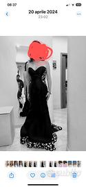 Abito nuovo con cartellino
