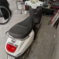 Vespa lx 50 primavera 4T (2009)