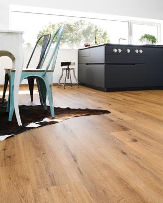 Rovere Savanne 9,8 mm – pavimento HDF design