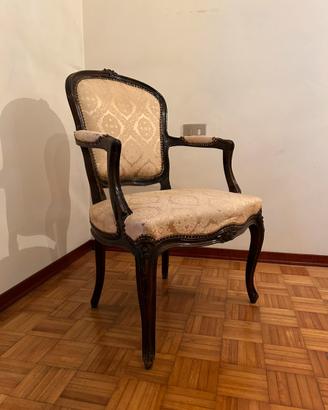 Antica poltrona stile barocco