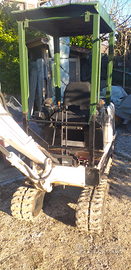 Miniescavatore bobcat 320 escavatore