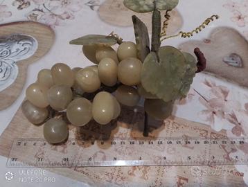 Oggetto in giada da collezione