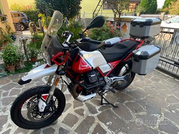 Moto guzzi v85tt