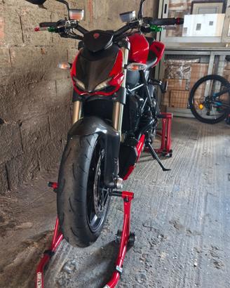 Ducati streetfighter 1098