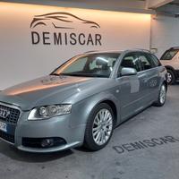 Audi A4 3.0/233CV TDI S line interno e esterno