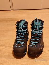 Scarponi alpinismo donna