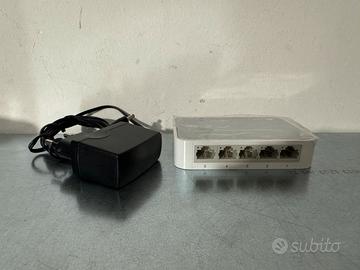 TP-Link TL-SF1005D Switch Desktop, 5 Porte