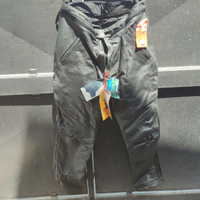 Pantaloni in pelle per moto