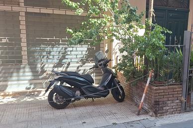 Piaggio Beverly Sport Touring 350