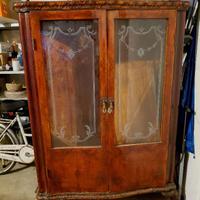 vetrinetta antica da ristrutturare