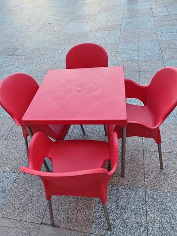 Tavoli e sedie per Bar Dehor