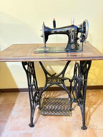 Macchina da cucire anni 1900 GRITZNER