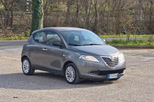 Lancia Ypsilon 1.2 69 CV 5 porte Elle 2015-E6 Manu