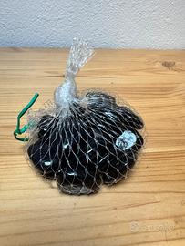 Sassi neri per acquario