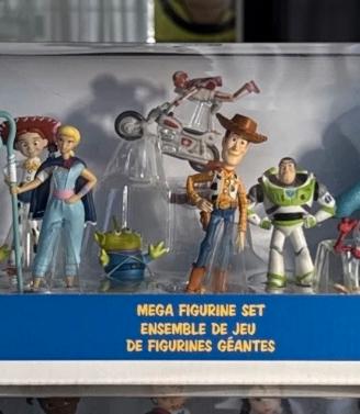 Toy Story 4 Mega Figure Set Disney Store RARO