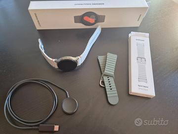 Samsung Galaxy Watch 7 40mm + 2 Cinturini original